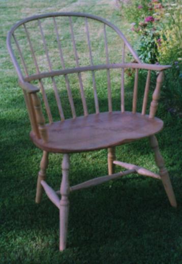 Extra wide Sack Back Windsor Chair