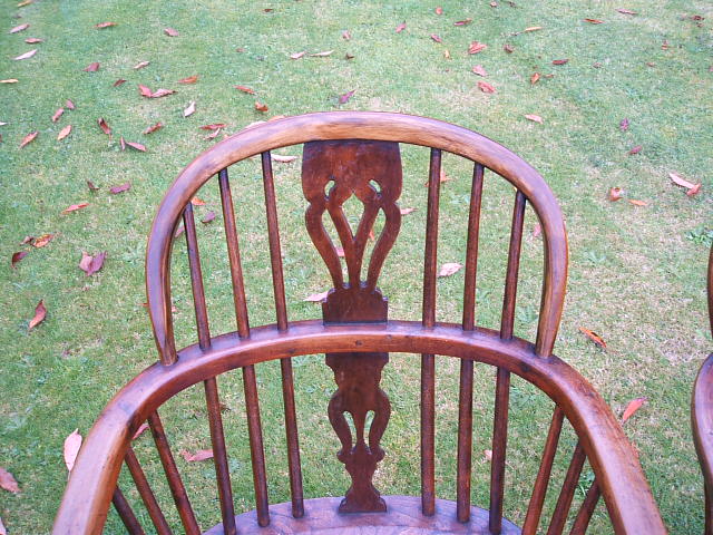 Repaired top bow on a Windsor Chair